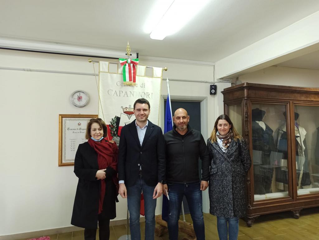 "Second from the left, the Council member Giordano Del Chiaro"